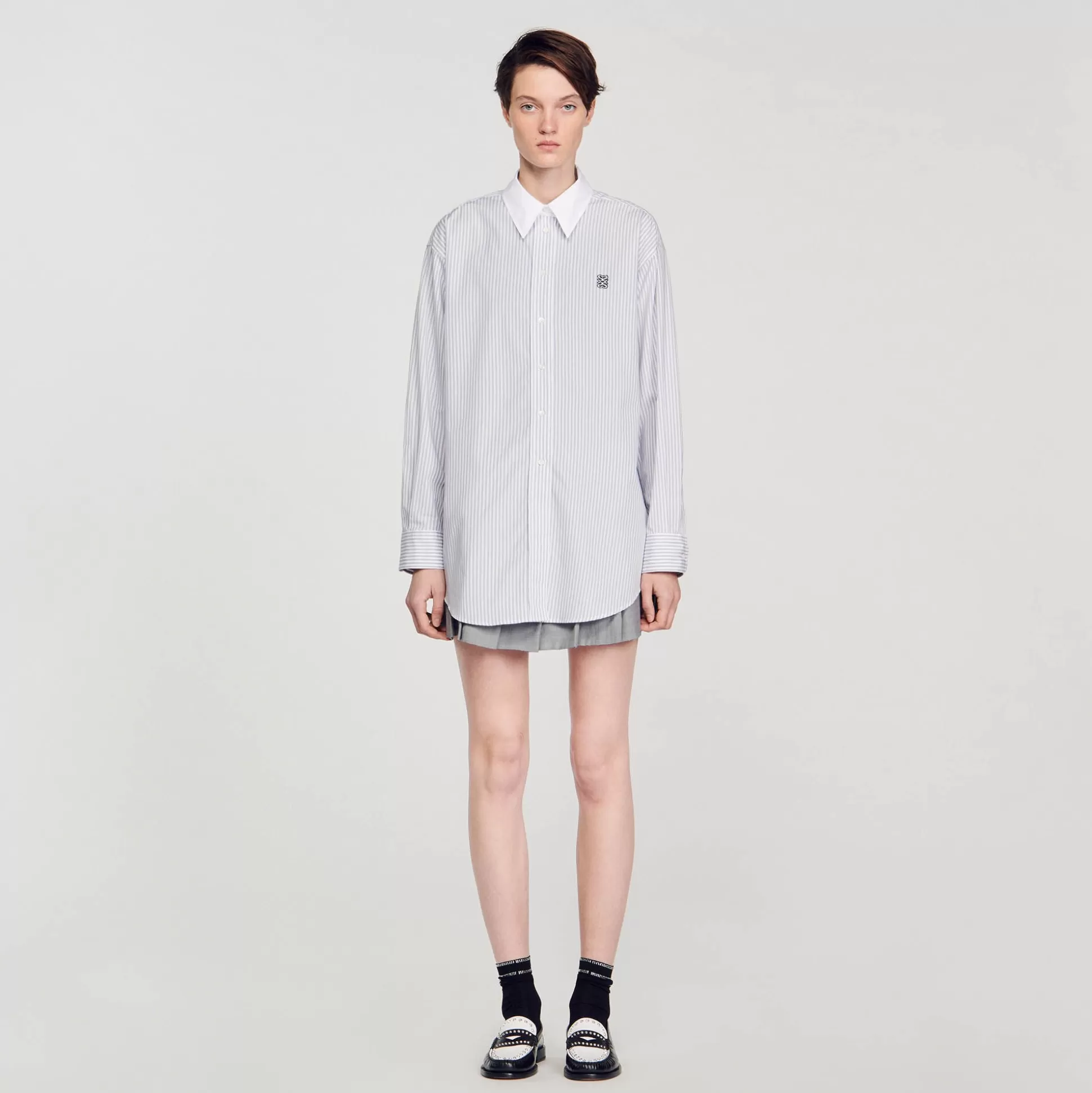 Tops & Hemden>Sandro Gestreiftes Oversize-Hemd Gris / Blanc