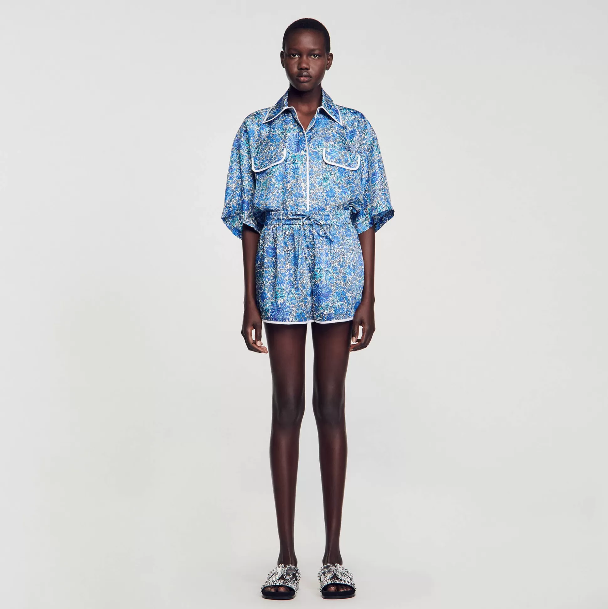 Kombiteile | Röcke & Shorts>Sandro Shorts Mit Blumen-Print Blau / Weiß